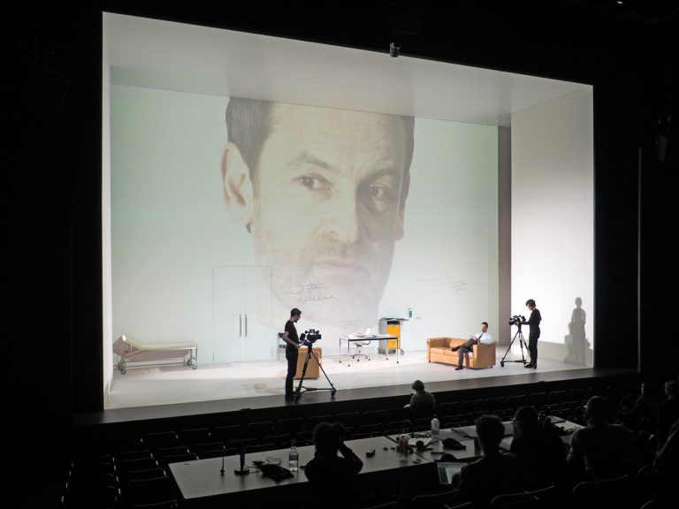 Jan Pappelbaum, Professor Bernhardi | 2016 | Photo © Jan Pappelbaum