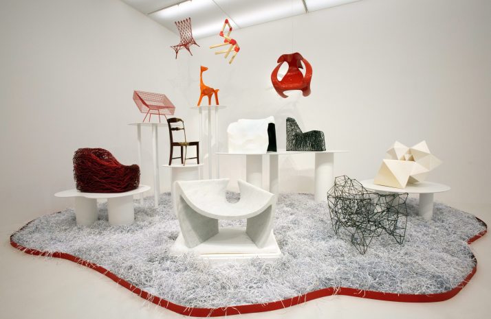 Robert Wilson, A Chair and You | The exhibition at MUDAC Lausanne | © Lucie Jansch Performing arts and set design magazine