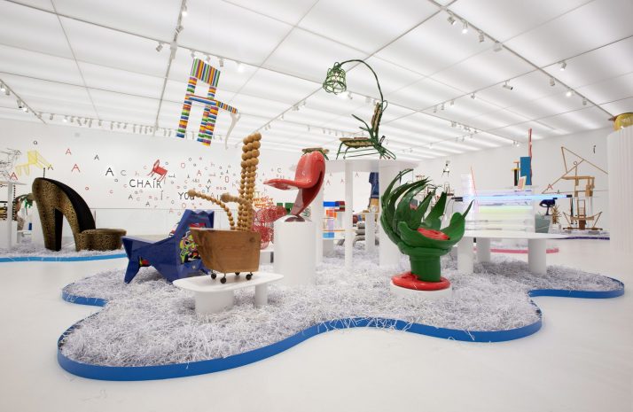 Robert Wilson, A Chair and You | The exhibition at MUDAC Lausanne | © Lucie Jansch Performing arts and set design magazine